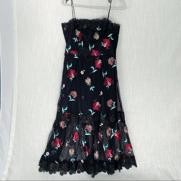 BB Dakota RSVP A Line Embroidered Midi Dress - Picture 2 of 11